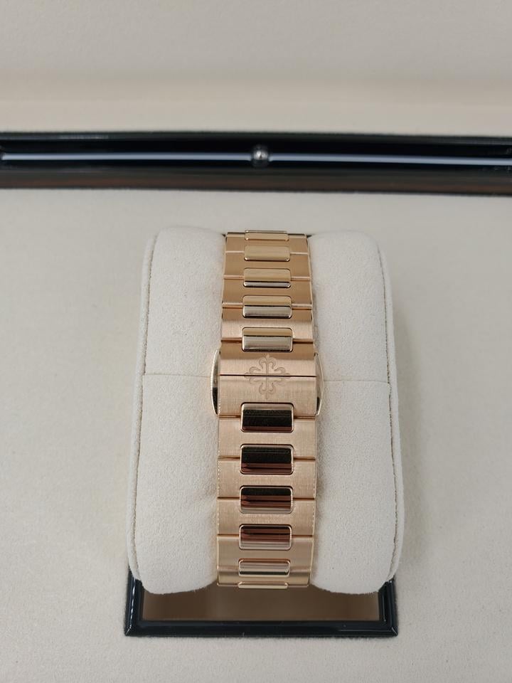 Patek Philippe Nautilus 'Tiffany & Co' Rose Gold