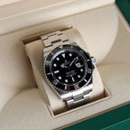 Rolex Submariner Date
Black Dial