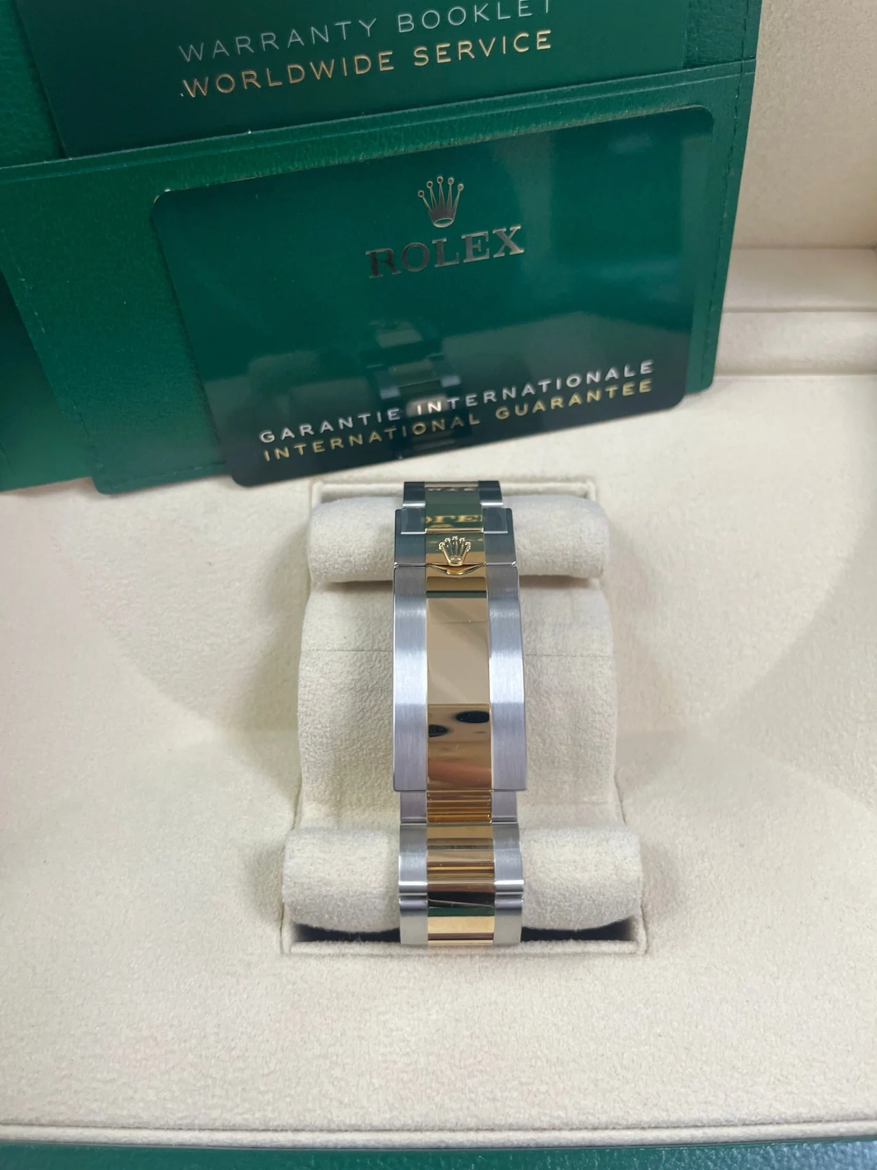 Rolex Submariner Date