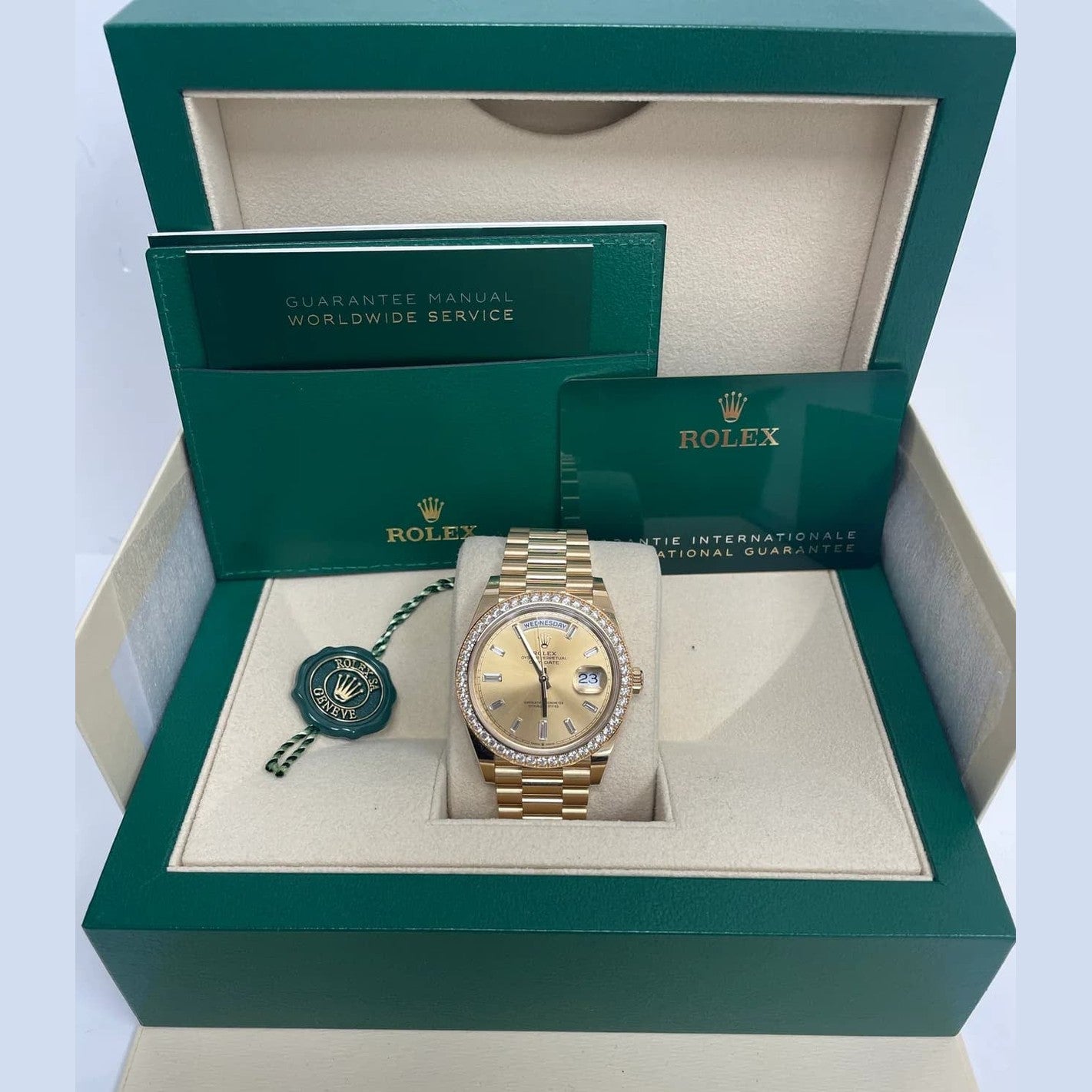 Day-Date 36 Référence: ROLEX FEMME