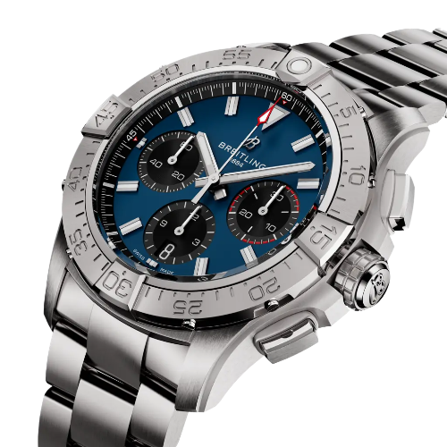 Breitling Avenger Chronograph 42 Référence: Breitling
